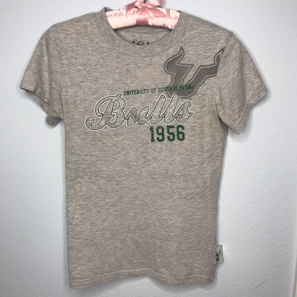 ⭐️USF Bulls rhinestone women's t-shirt S